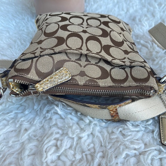 RARE! -Coach Sutton Signature Python Swingpack/Crossbody Jacquard & Leather Trim - Picture 9 of 16
